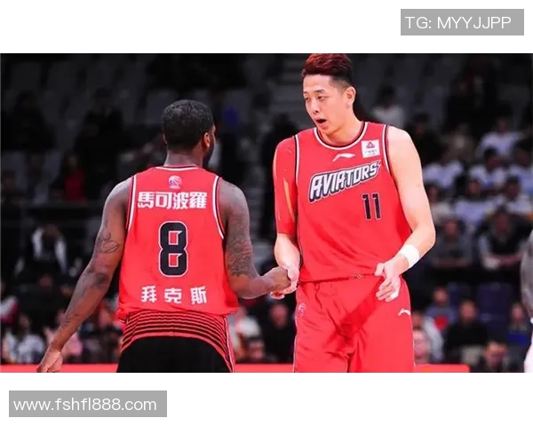 深圳篮球队的灵活战术解析与球队发展前景展望