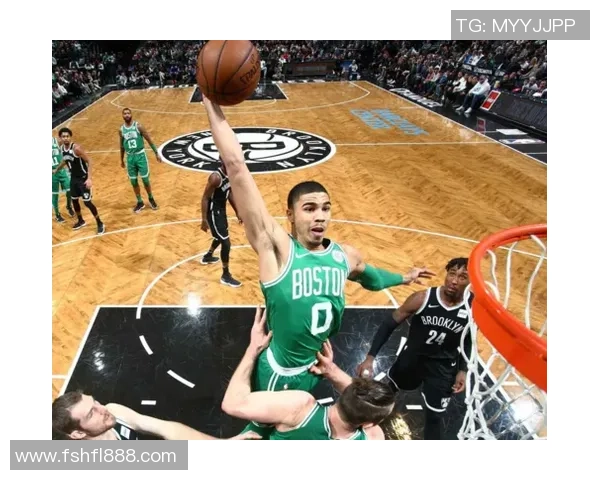 贾雷斯沃克：新星崛起与未来篮球发展的无限可能