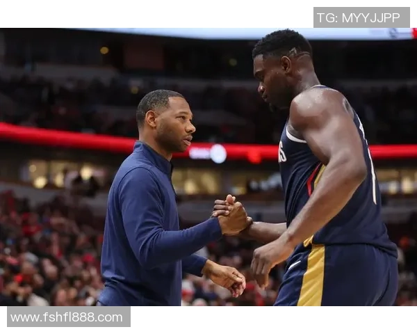 篮球明星坦克的传奇之路与他在赛场上的辉煌成就与影响力分析