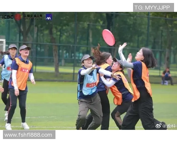 广州飞盘队荣登飞盘耐力排行榜首位展现卓越实力与团队精神